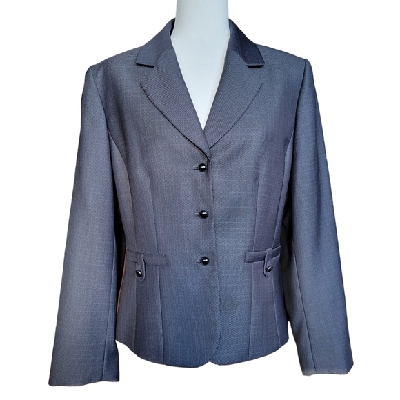 Tahari grey skirt suit women's size 14 - Picture 4 of 17